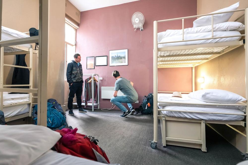 Yha Melbourne Central Экстерьер фото